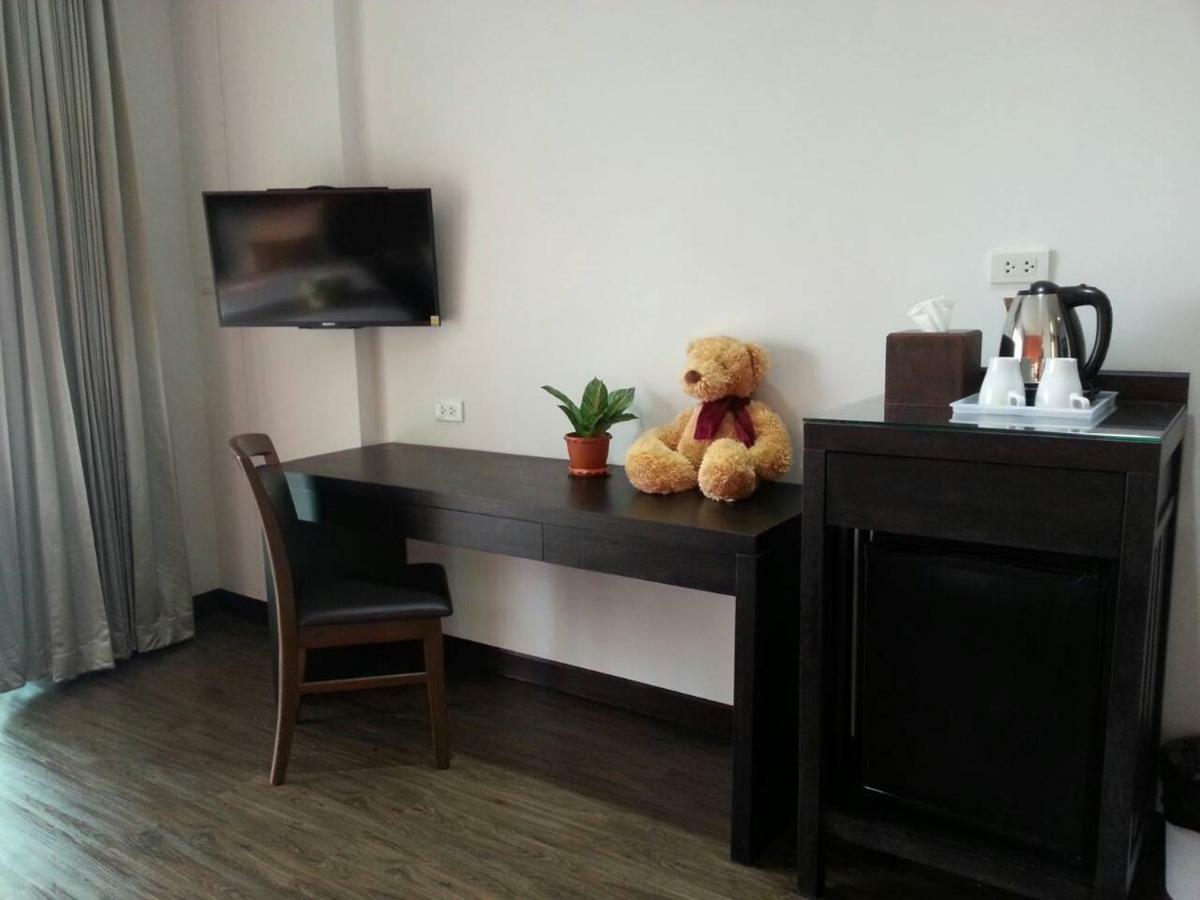 Coco View Hotel Samut Songkhram Екстер'єр фото
